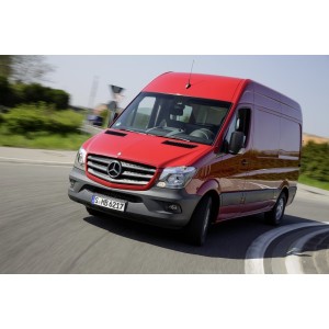 Nawigacja GPS Kamera cofania Sprinter 906 monitor 7 cali